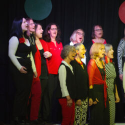 querbeat bei Jahreskonzert 12.10.2024 "Klang-Kontraste" in Freiburg